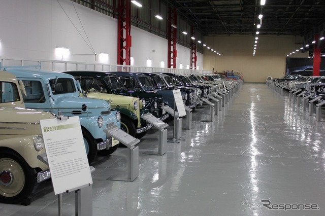 百聞は一見に如かず!日産ヘリテージコレクション見学ツアー