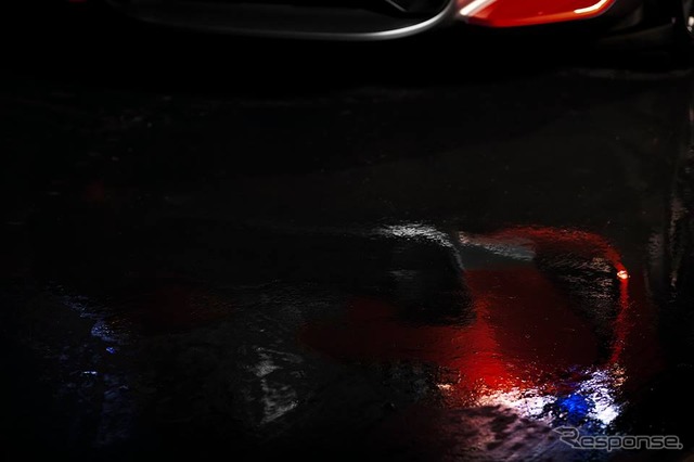 BMWのコンセプトカーの予告イメージ
