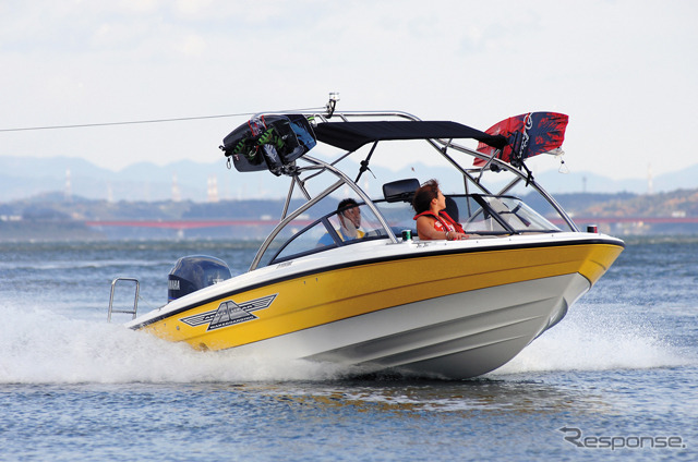 「Sea-Style」には様々な遊びにマッチしたボートやマリンジェットを用意する