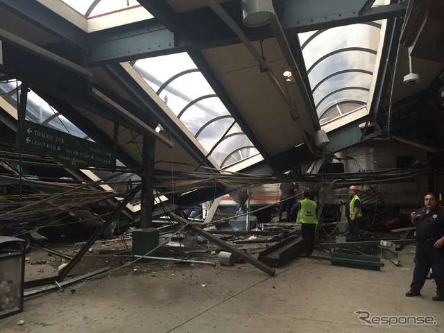 ホーボーケン駅列車衝突事故　
