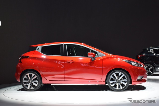 日産 マイクラ 新型(日本名マーチ)パリモーターショー16