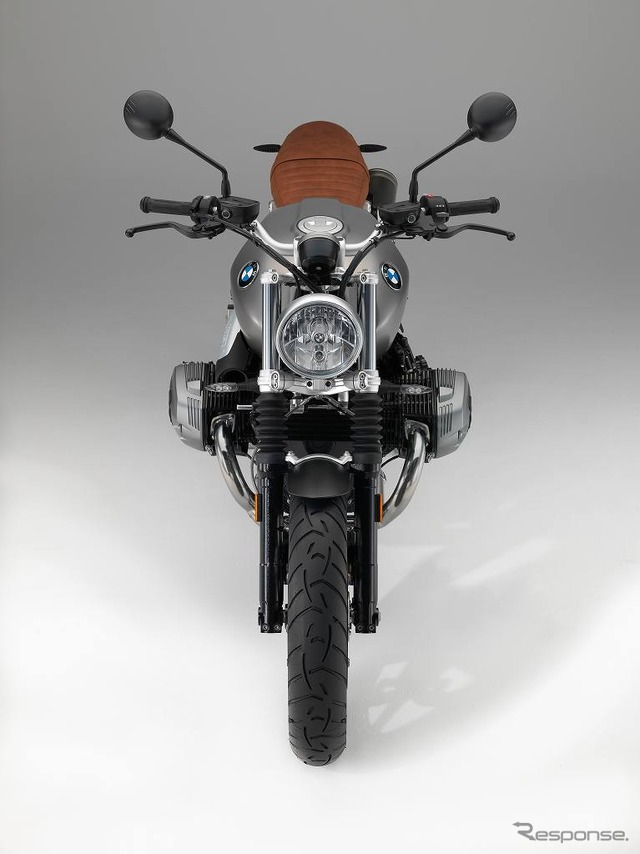 BMW R nineTスクランブラー