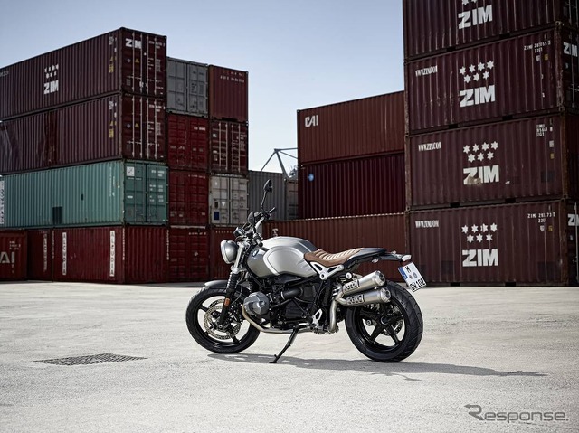 BMW R nineTスクランブラー