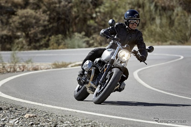 BMW R nineTスクランブラー