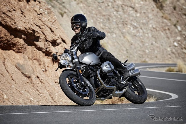 BMW R nineTスクランブラー