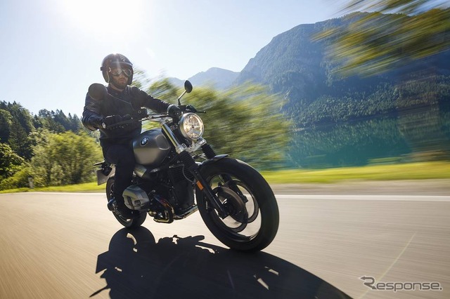 BMW R nineTスクランブラー