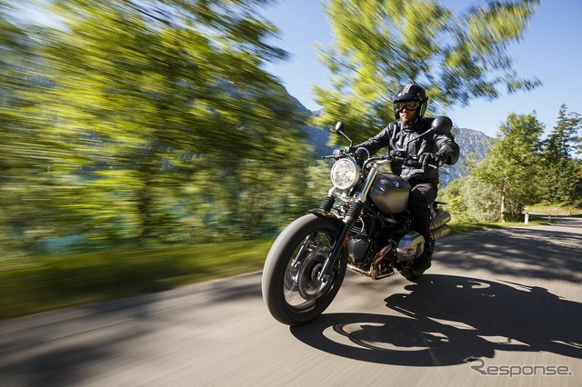 BMW R nineTスクランブラー
