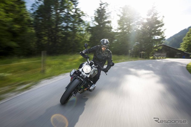 BMW R nineTスクランブラー