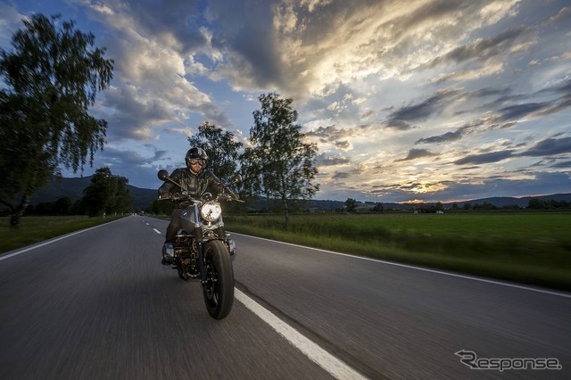 BMW R nineTスクランブラー