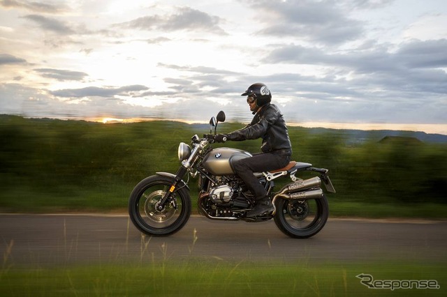 BMW R nineTスクランブラー