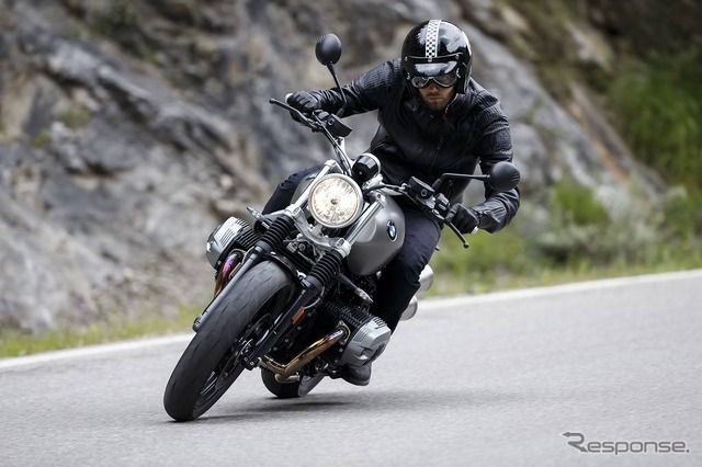 BMW R nineTスクランブラー