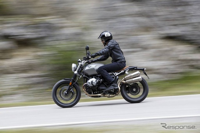 BMW R nineTスクランブラー