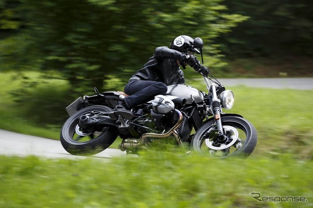 BMW R nineTスクランブラー