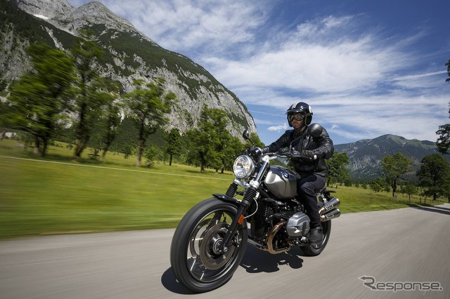 BMW R nineTスクランブラー