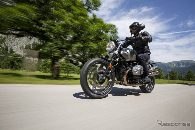 BMW R nineTスクランブラー