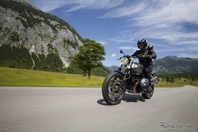 BMW R nineTスクランブラー
