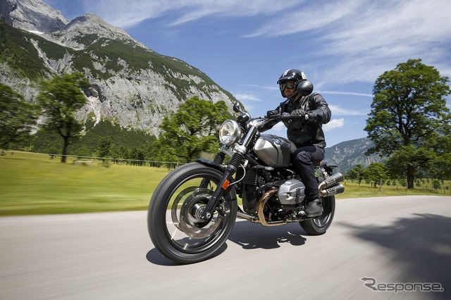BMW R nineTスクランブラー
