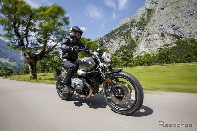 BMW R nineTスクランブラー