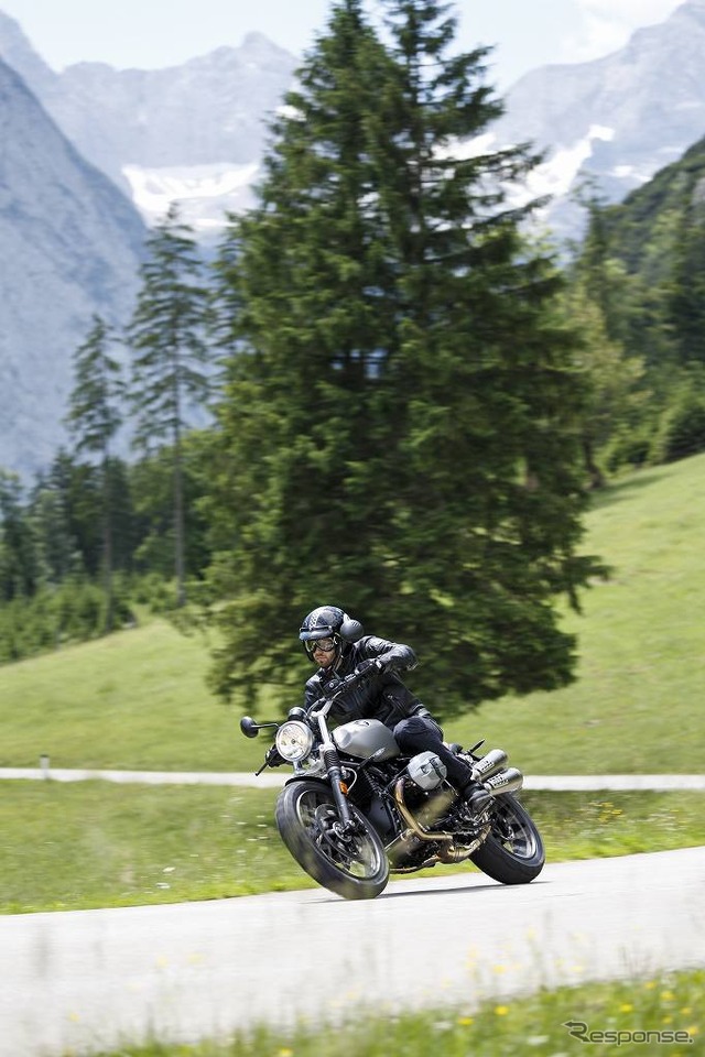 BMW R nineTスクランブラー