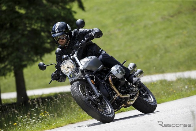BMW R nineTスクランブラー