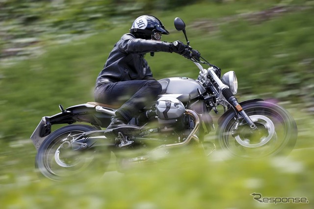 BMW R nineTスクランブラー