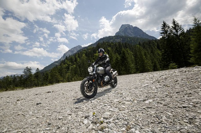 BMW R nineTスクランブラー