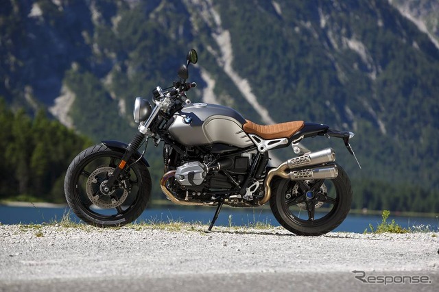 BMW R nineTスクランブラー