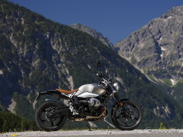 BMW R nineTスクランブラー