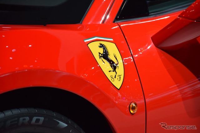 フェラーリ 488 GTB ミハエル・シューマッハ仕様(パリモーターショー16)