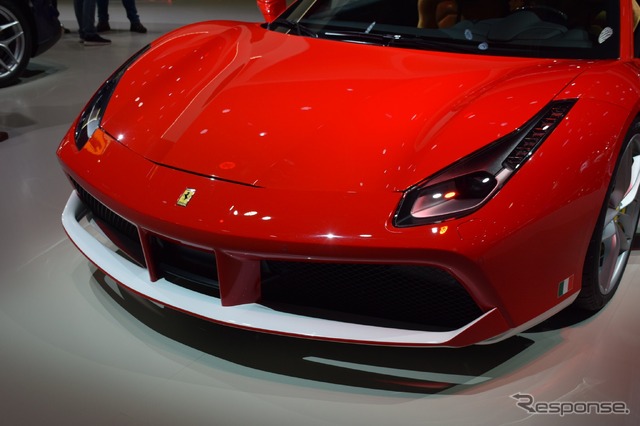 フェラーリ 488 GTB ミハエル・シューマッハ仕様(パリモーターショー16)