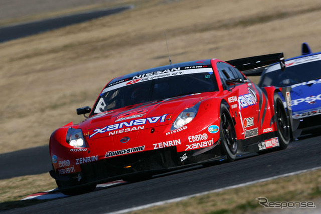 【SUPER GT 第1戦】最終周回で波乱、逆転劇