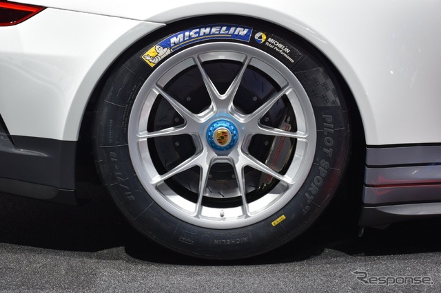 ポルシェ 911 GT3 カップ(パリモーターショー16)