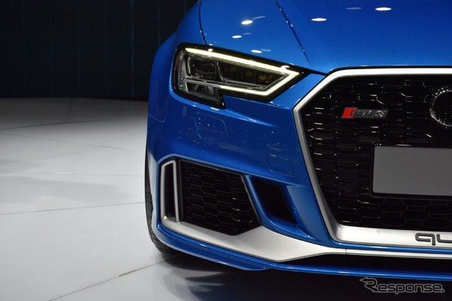 アウディ RS3 セダン(パリモーターショー16)