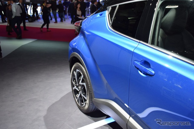 トヨタ C-HR(パリモーターショー16)