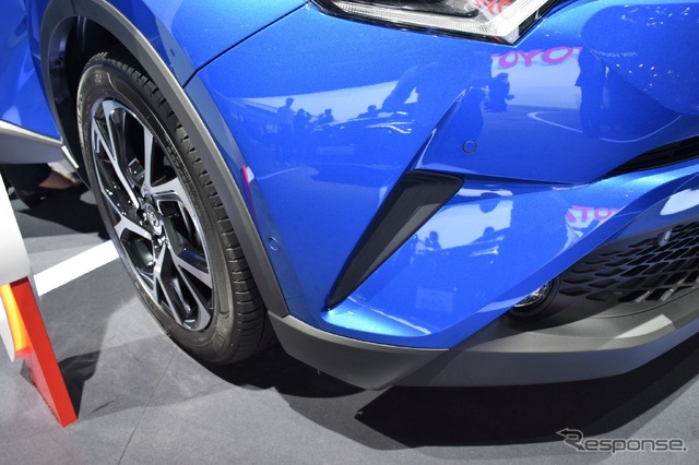 トヨタ C-HR(パリモーターショー16)