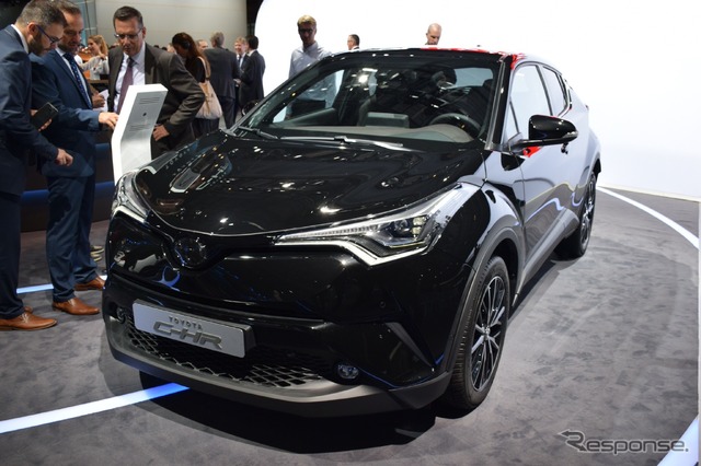 トヨタ C-HR(パリモーターショー16)