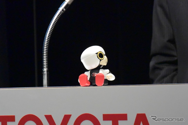 トヨタ KIROBO mini