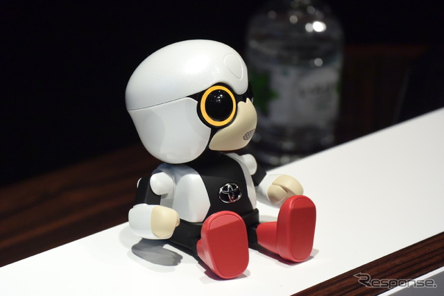トヨタ KIROBO mini