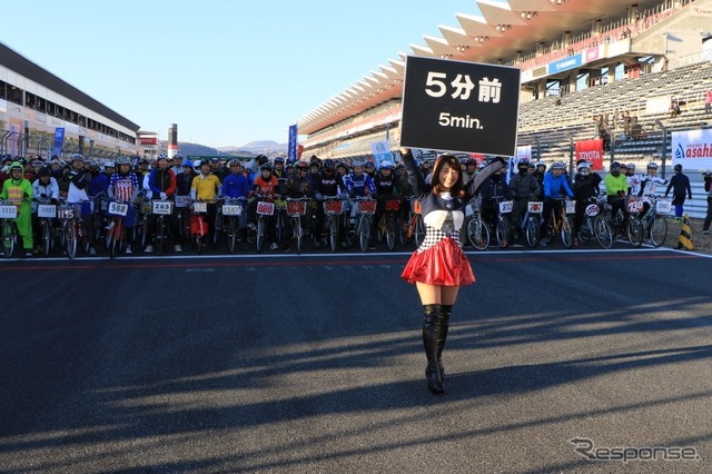 あさひスーパーママチャリグランプリ ママチャリ日本グランプリチーム対抗7時間耐久ママチャリ世界選手権
