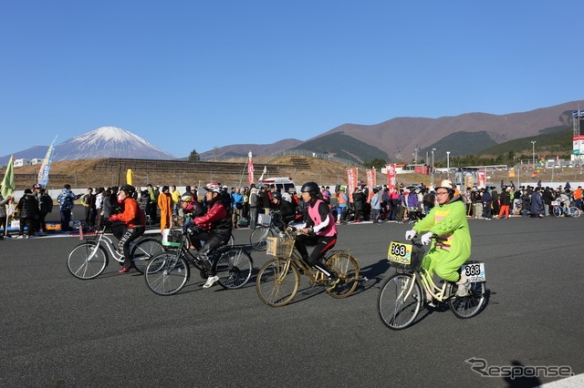 あさひスーパーママチャリグランプリ ママチャリ日本グランプリチーム対抗7時間耐久ママチャリ世界選手権