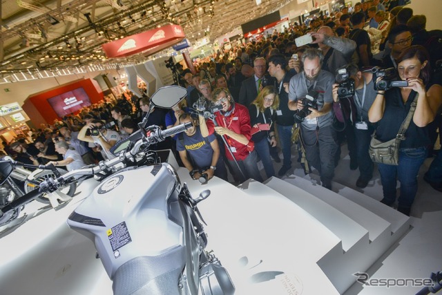 ヤマハ(インターモト2016) source: Intermot