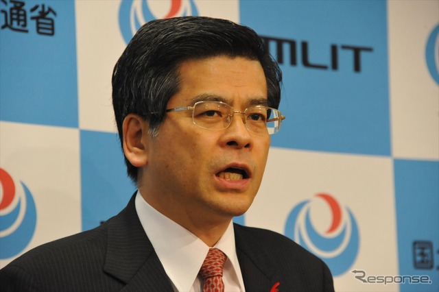 石井啓一国土交通相(10月7日・霞が関)