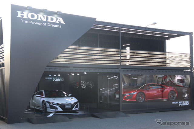 F1日本GPの会場に登場した新型NSX