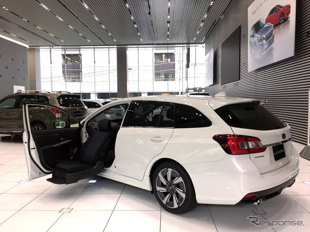スバル レヴォーグ 1.6GT EyeSight ウイングシート(助手席リフトタイプ)