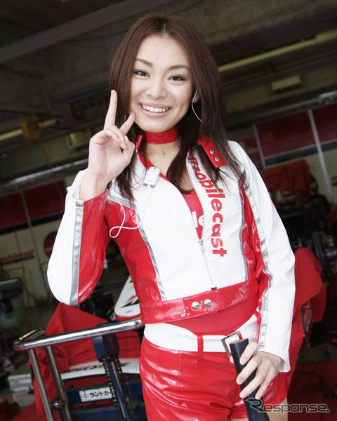 【Today's オートガール】レースクイーン写真蔵…フォーミュラ日本