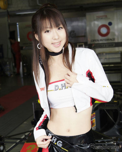 【Today's オートガール】レースクイーン写真蔵…フォーミュラ日本