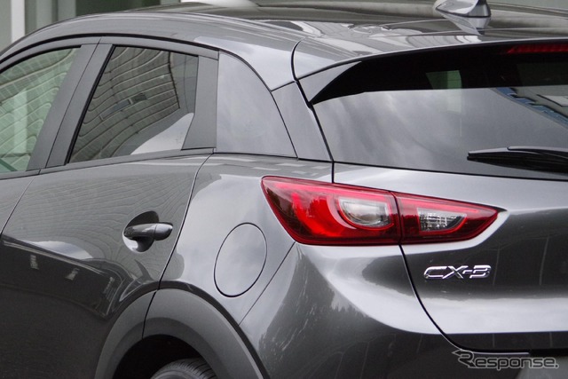 マツダ CX-3 改良新型(掲載車両はプロトタイプのため量産車と一部仕様が異なる場合あり)