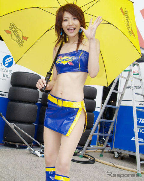 【Today's オートガール】レースクイーン写真蔵…フォーミュラニッポン