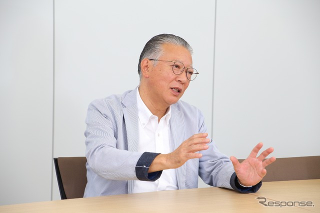 藤原満氏(制作事業本部 制作局 局長、D-PT/CGクリエイティブ部 部長)