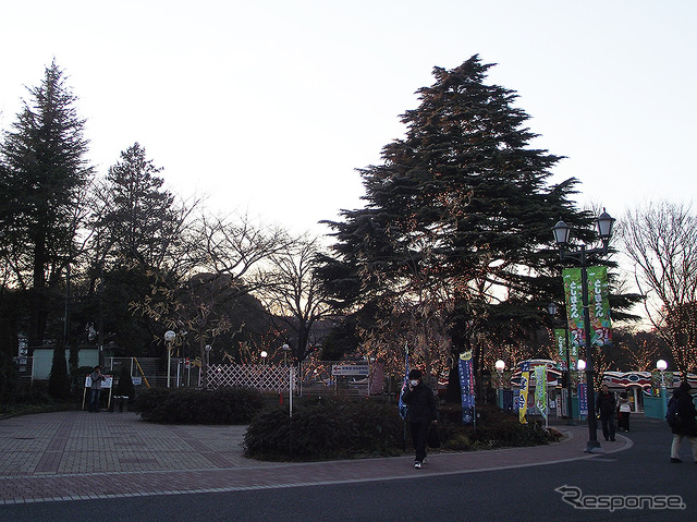 西武鉄道 豊島園駅 (撮影:大野雅人)